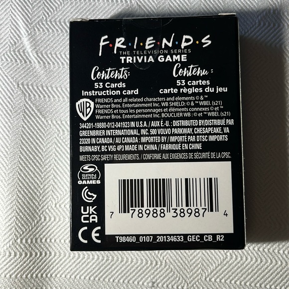 Friends Socks 2 Pair and Friends Trivia Card Game New in Packages - Picture 10 of 10